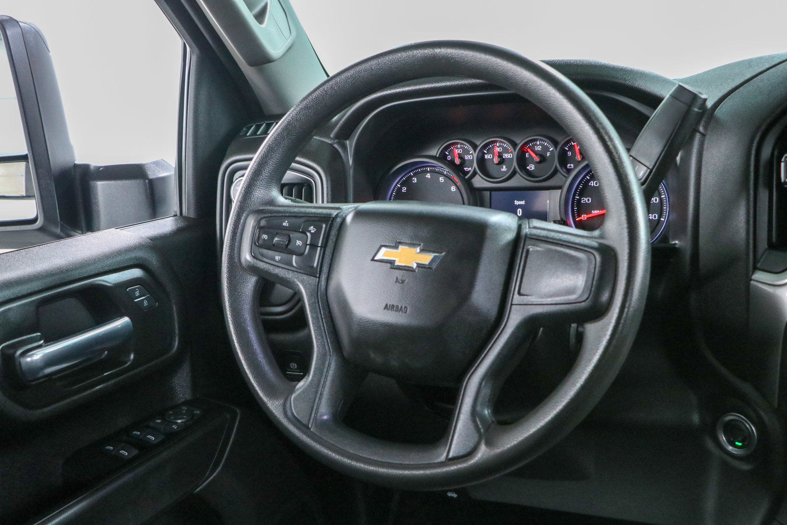 Used 2024 Chevrolet Silverado 2500 Custom w/ Custom Value Package AWD/4WD image 14
