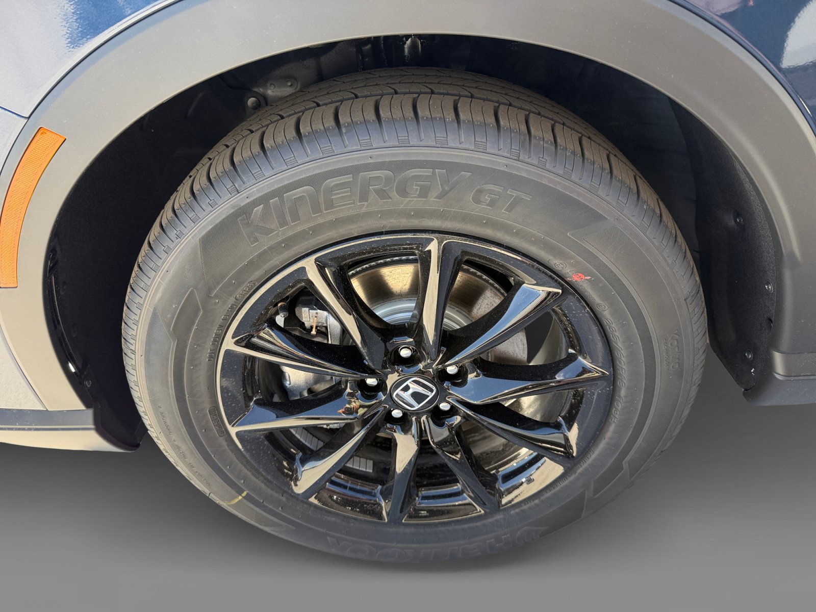 New 2027 Honda CR-V Sport image 9