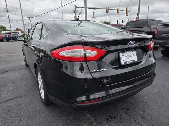 Used 2015 Ford Fusion SE FWD image 37