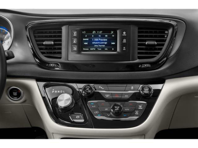 Certified 2020 Chrysler Pacifica Limited FWD image 10