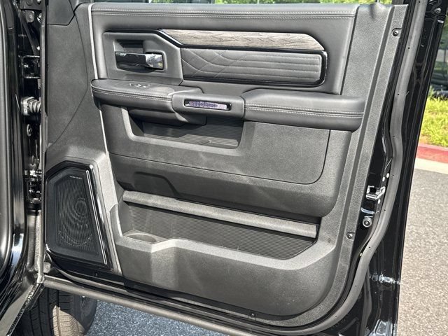 New 2026 RAM 3500 Limited AWD/4WD image 14