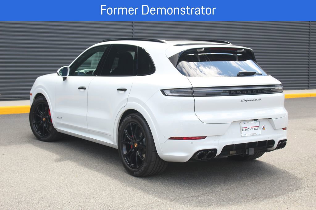 Used 2026 Porsche Cayenne GTS AWD/4WD image 3