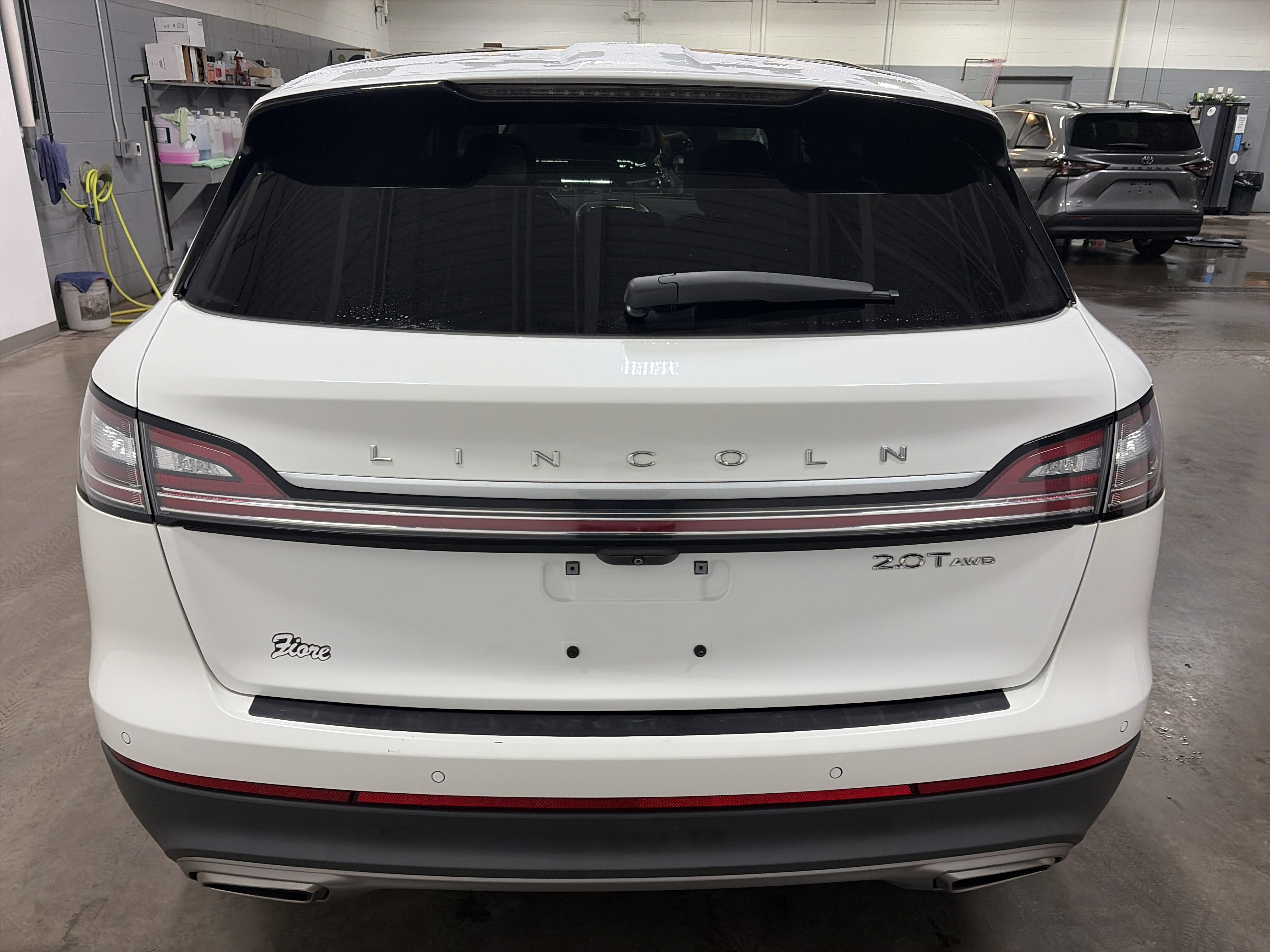 Used 2020 Lincoln Nautilus Reserve w/ Cargo Utility Package image 4