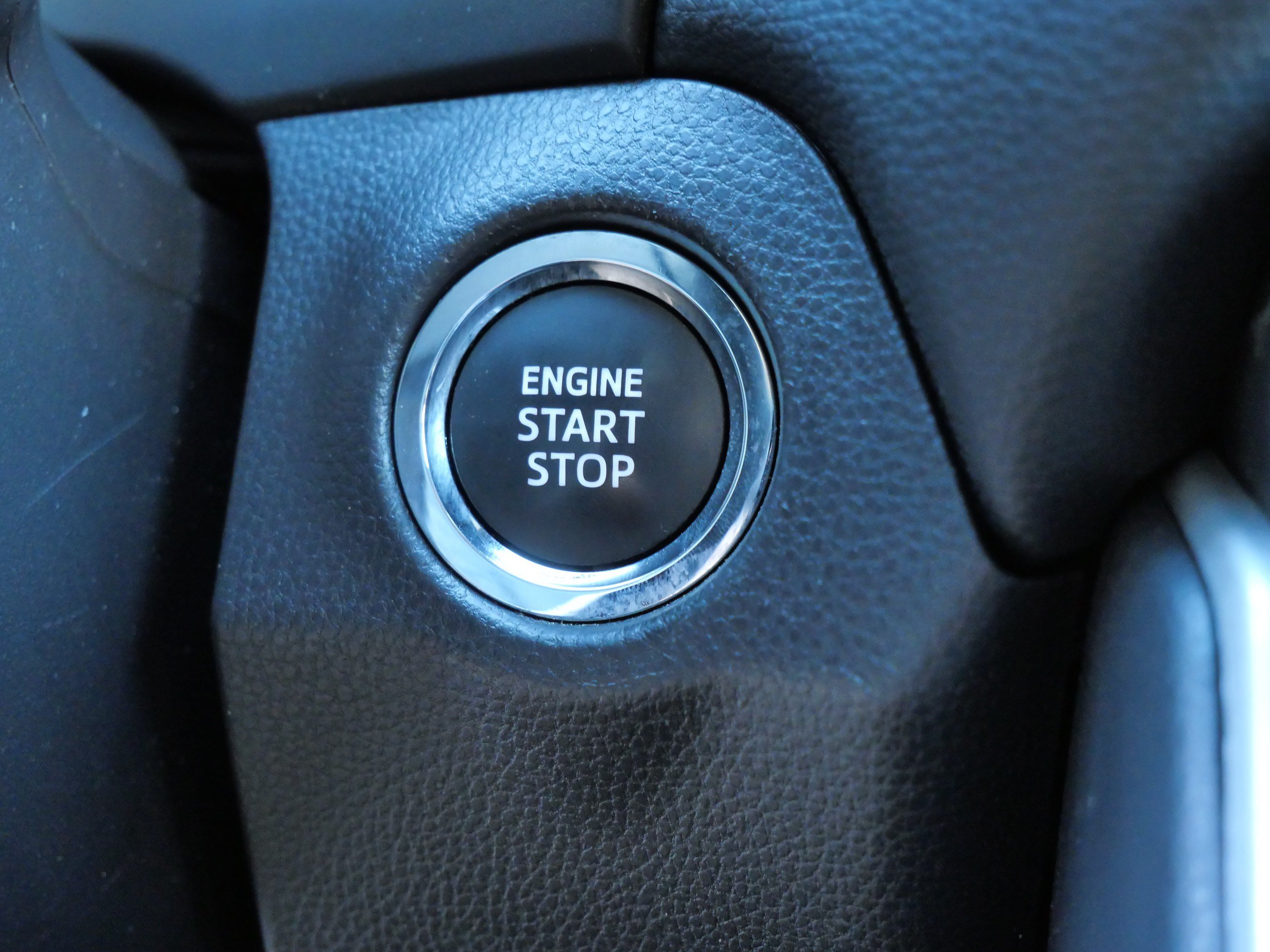 Certified 2025 Toyota RAV4 XLE AWD/4WD image 31