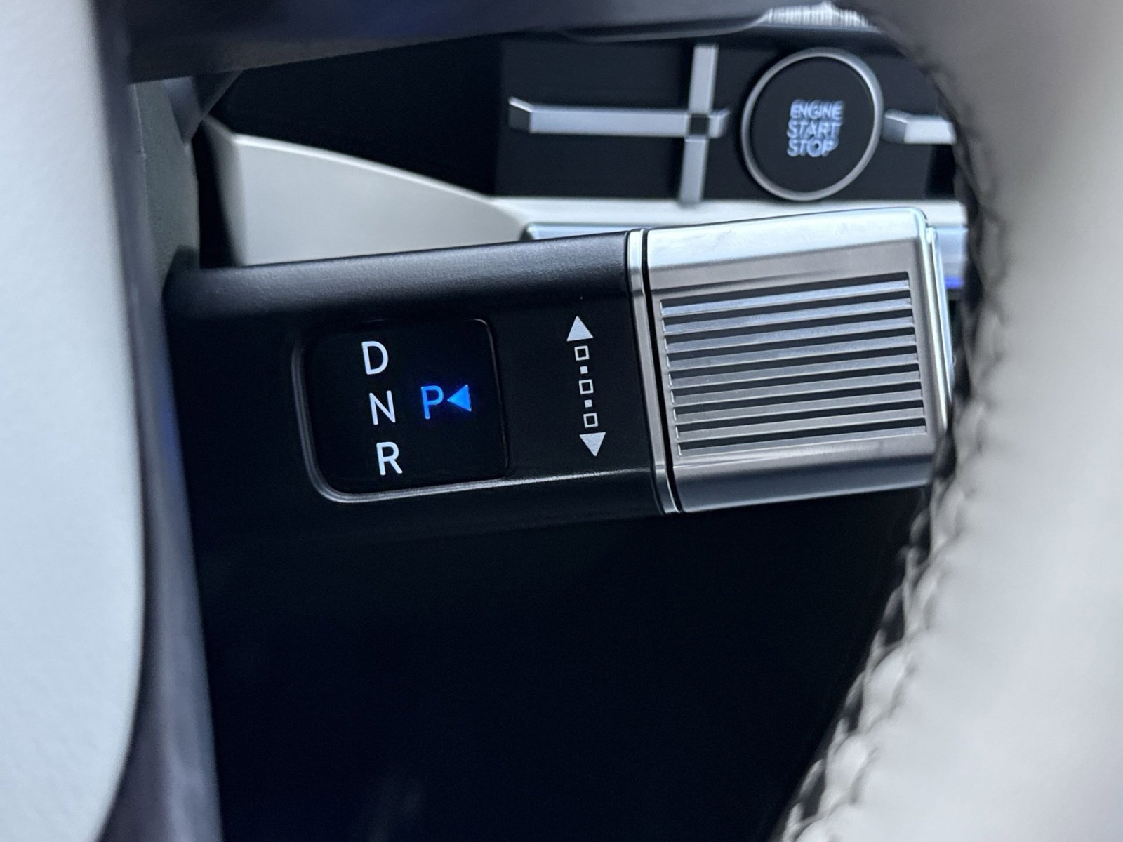 Used 2025 Hyundai Santa Fe Calligraphy image 22