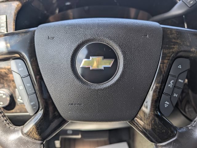 Used 2019 Chevrolet Express 2500 RWD image 24