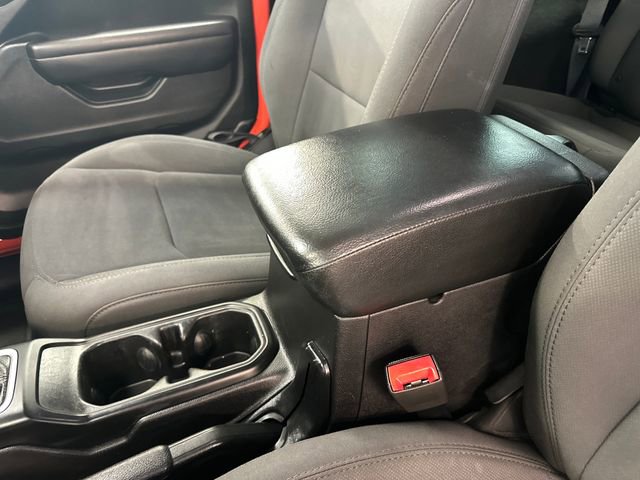 Used 2018 Jeep Wrangler Sport AWD/4WD image 25