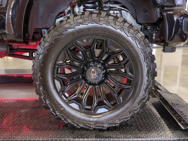 New 2026 Ford F250 Lariat w/ Black Appearance Package image 10