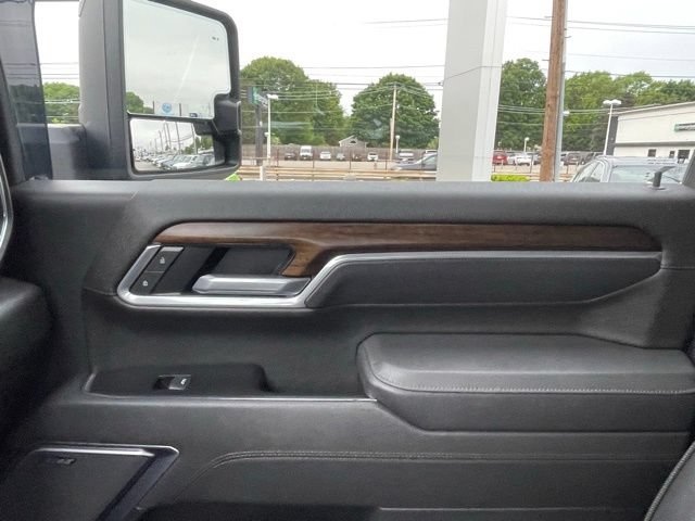 Used 2025 Chevrolet Silverado 3500 High Country w/ High Country Premium Package AWD/4WD image 22