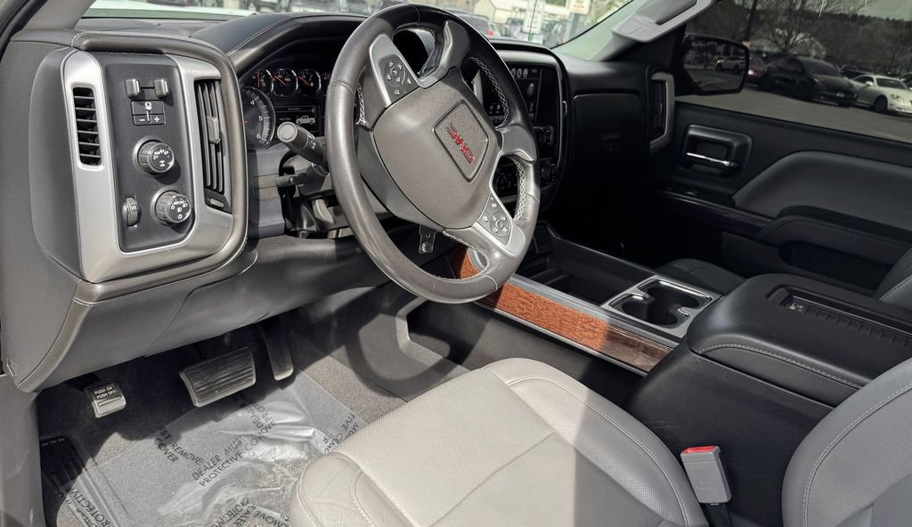 Used 2018 GMC Sierra 1500 SLT image 15
