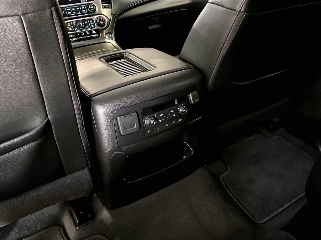 Used 2020 Chevrolet Tahoe Premier AWD/4WD image 29