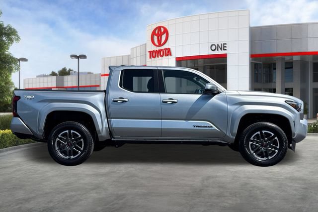 Certified 2024 Toyota Tacoma TRD Sport w/ TRD Sport Upgrade Package AWD/4WD image 3