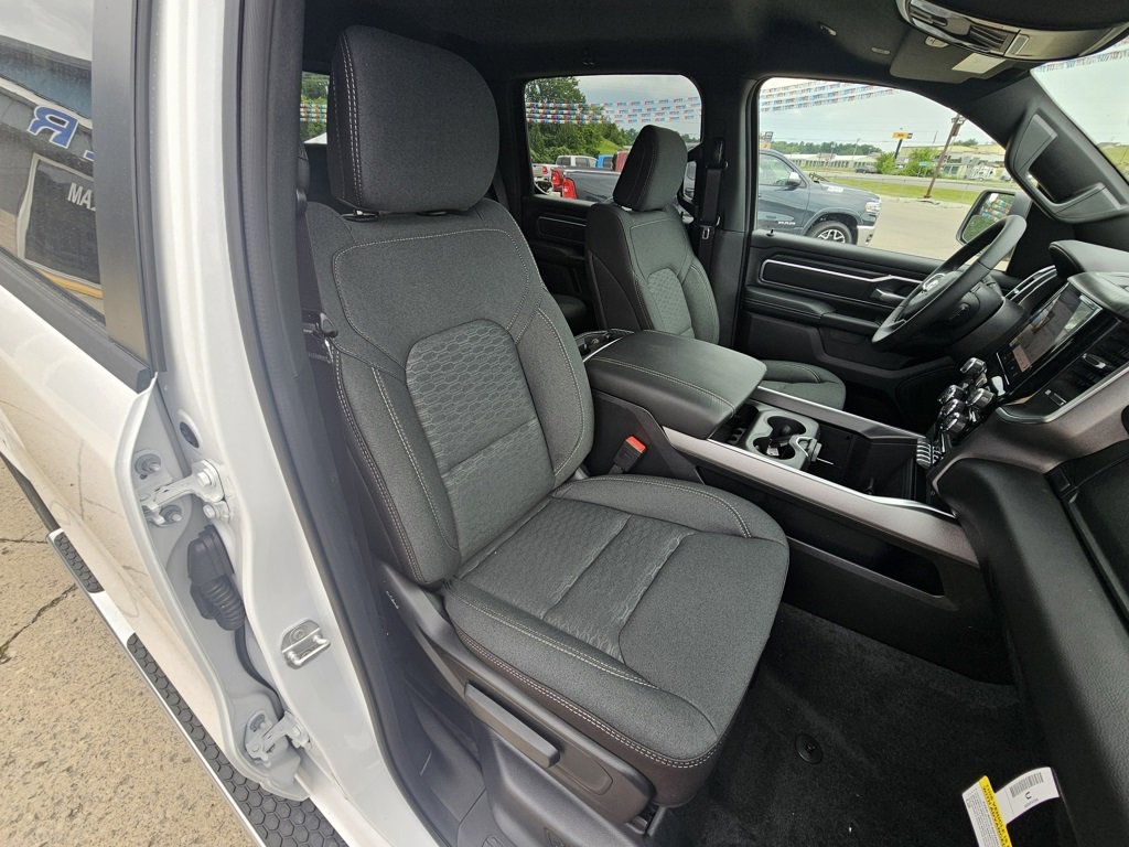 New 2025 RAM 1500 Big Horn image 25