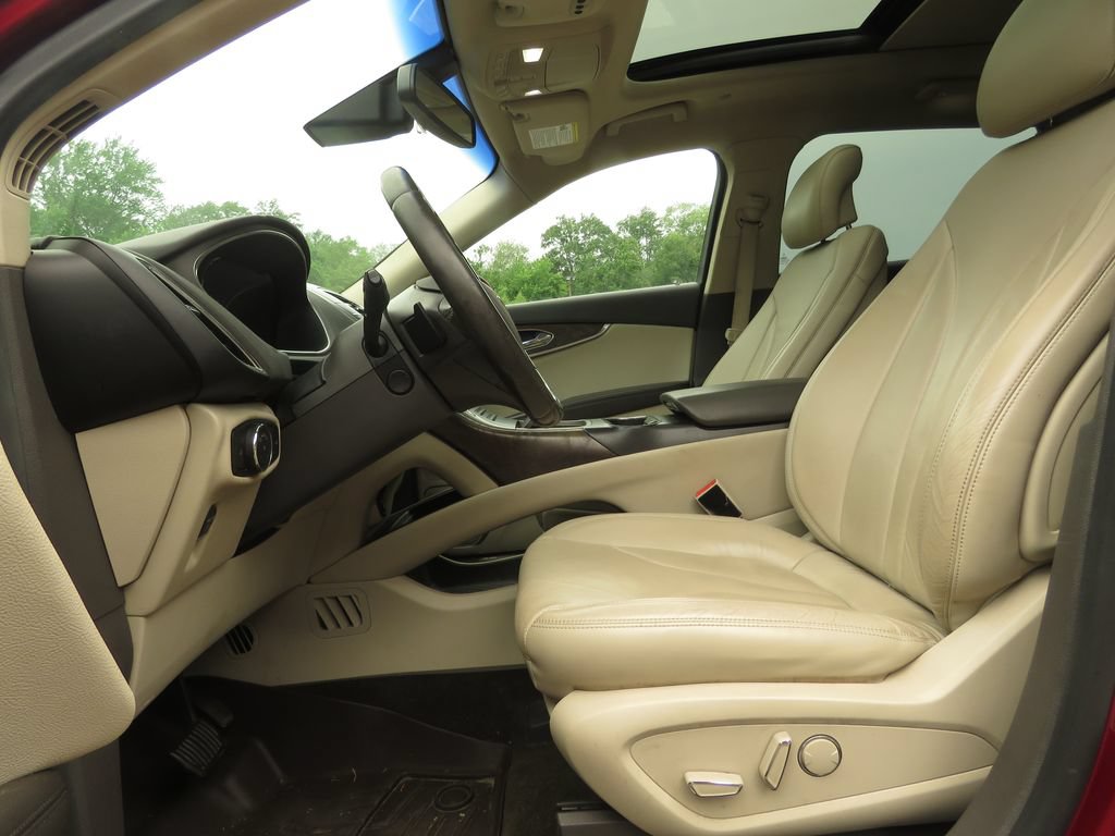 Used 2016 Lincoln MKX Reserve w/ Driver Assistance Package AWD/4WD image 10