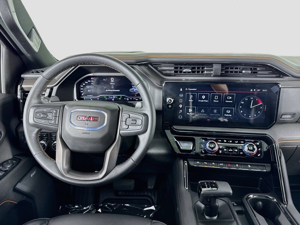 Used 2024 GMC Sierra 1500 AT4 w/ Technology Package AWD/4WD image 13
