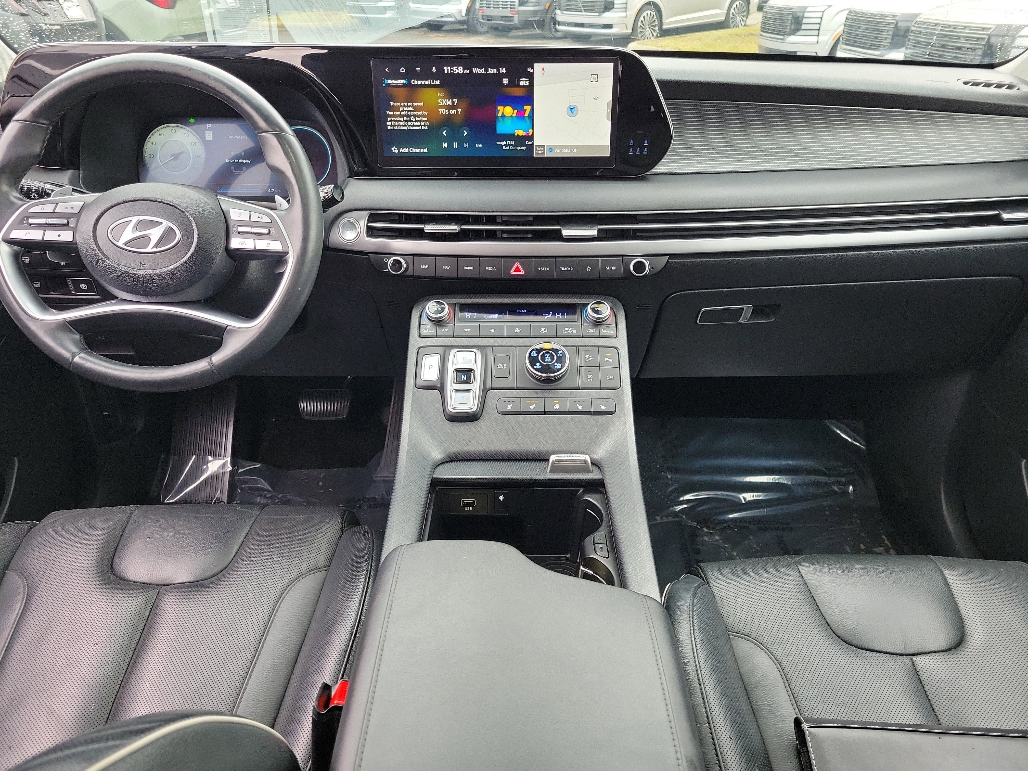 Used 2023 Hyundai Palisade Limited image 9