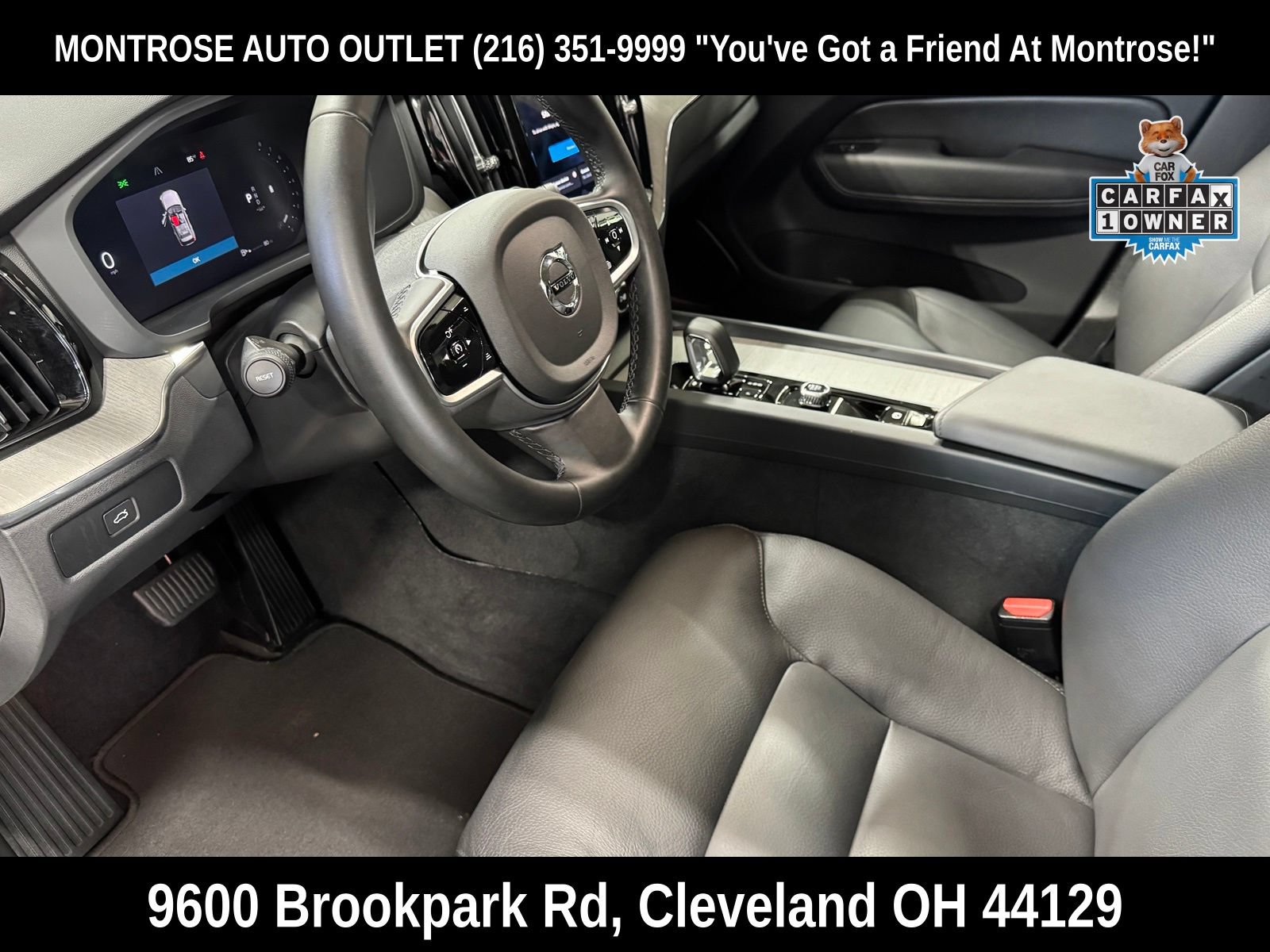Certified 2025 Volvo XC60 B5 Plus w/ Climate Package AWD/4WD image 14