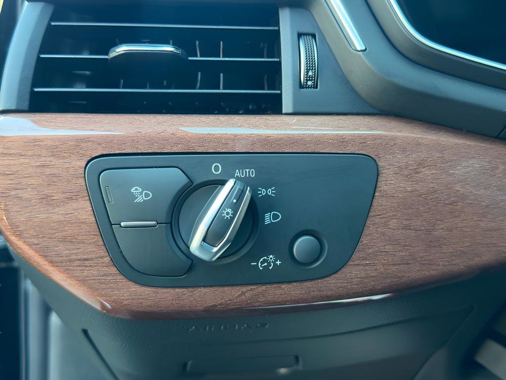 Used 2023 Audi A4 2.0T allroad Premium Plus w/ Premium Plus Package image 29