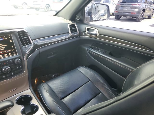 Used 2015 Jeep Grand Cherokee Overland image 12