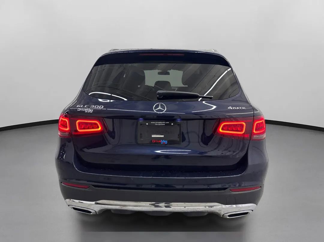Used 2020 Mercedes-Benz GLC 300 4MATIC image 8