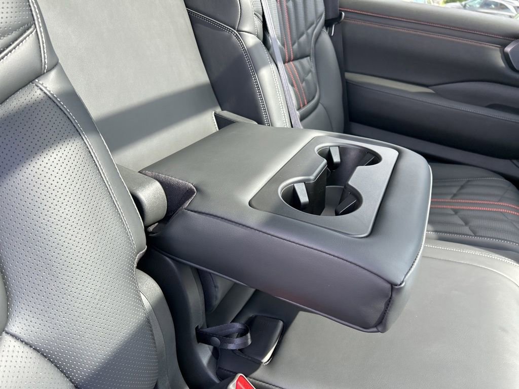 New 2025 Nissan Armada PRO-4X w/ Pro-4X Premium Package image 46