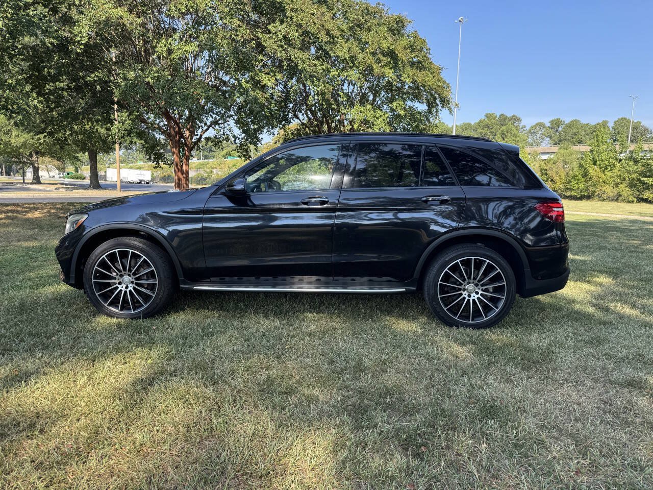 Used 2016 Mercedes-Benz GLC 300 4MATIC image 6