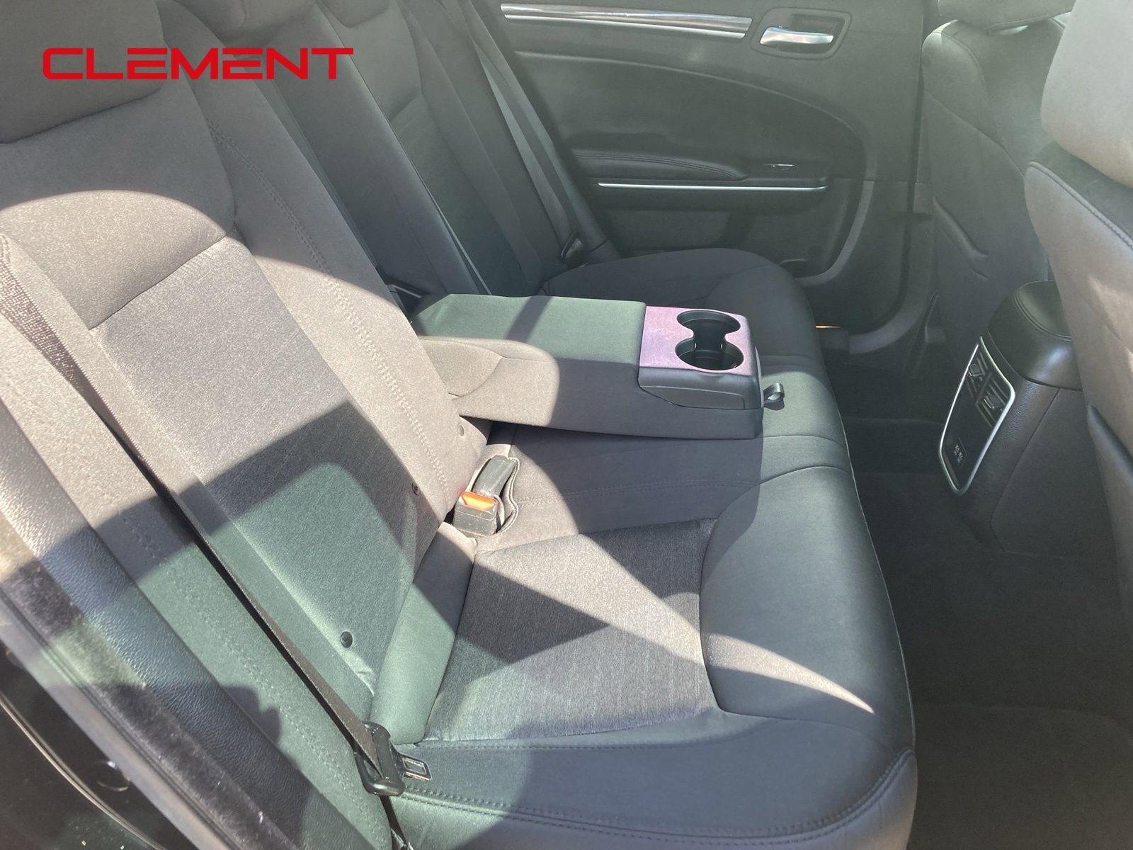 Used 2021 Chrysler 300 Touring image 32