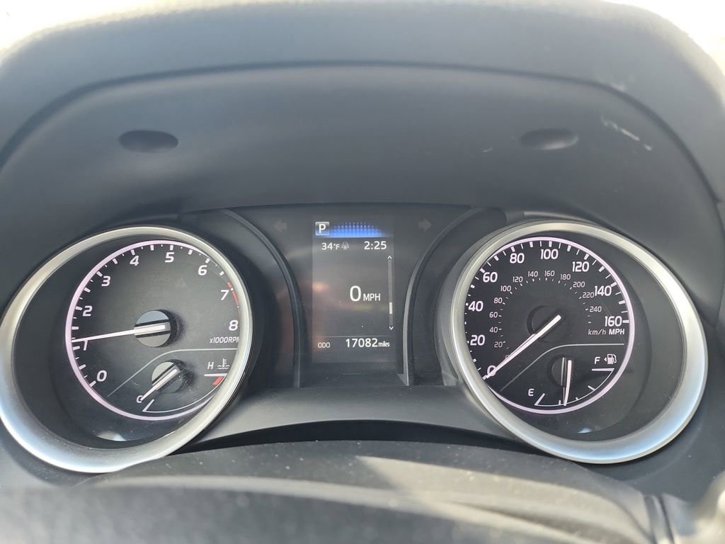 Used 2024 Toyota Camry LE FWD image 19