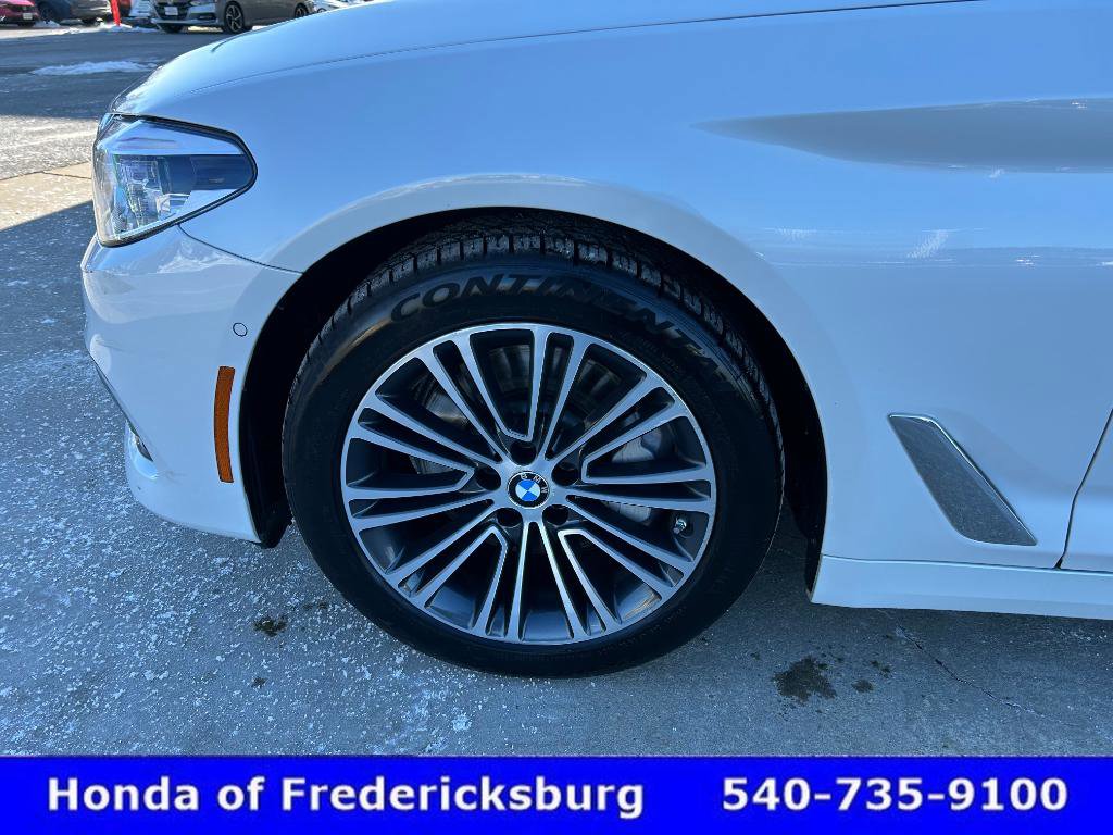 Used 2019 BMW 530i xDrive w/ Executive Package image 10