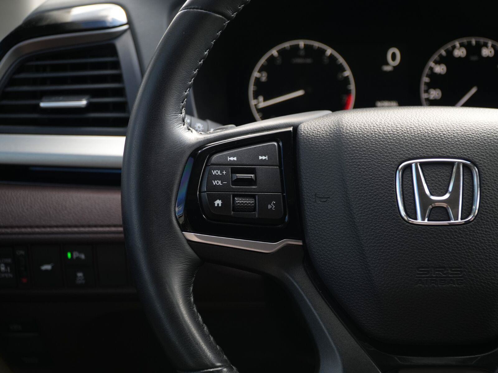 Certified 2025 Honda Odyssey Touring image 22