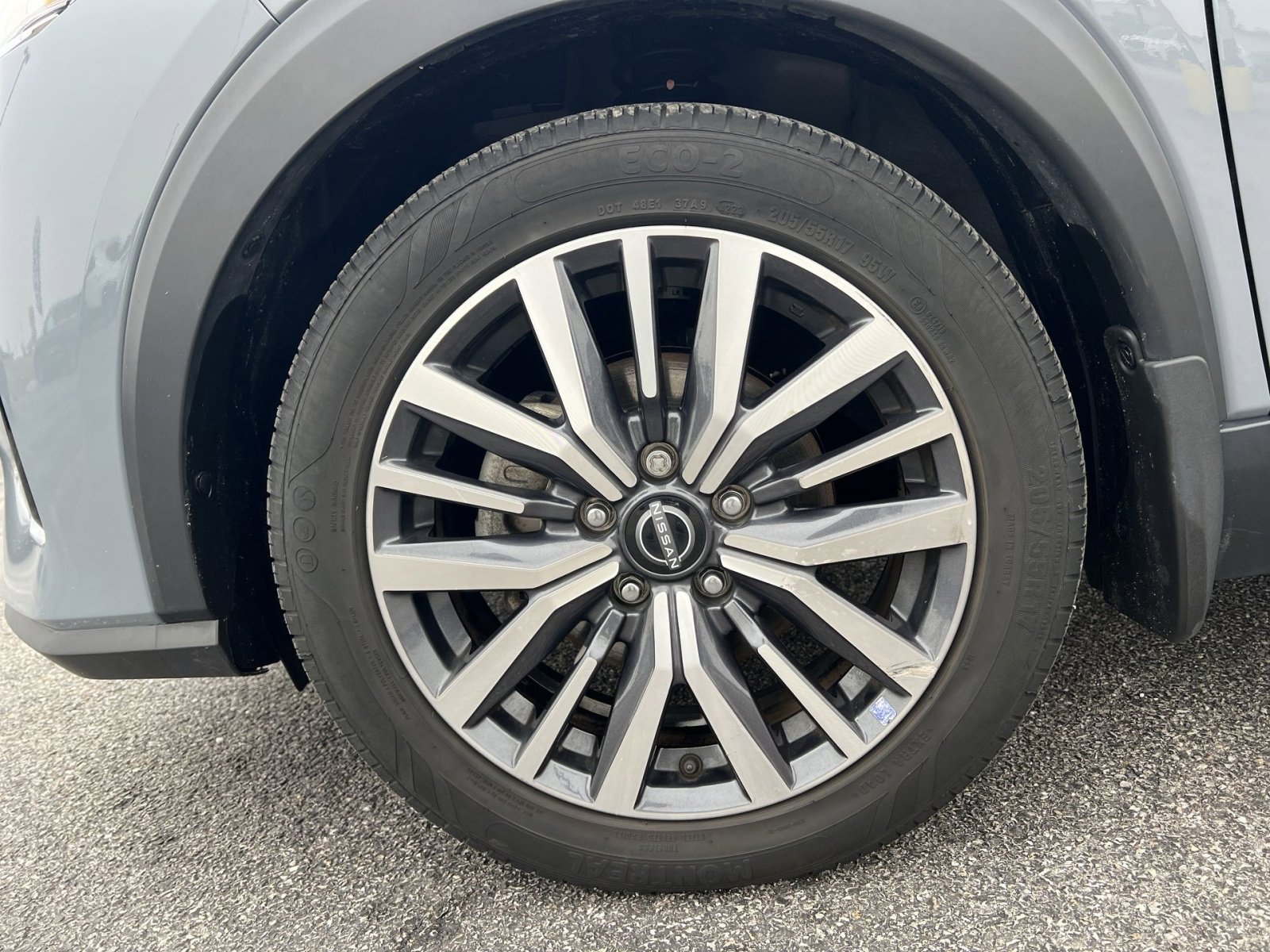 Used 2023 Nissan Kicks SV image 12