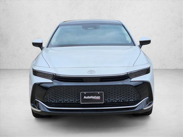 Used 2024 Toyota Crown Limited image 2