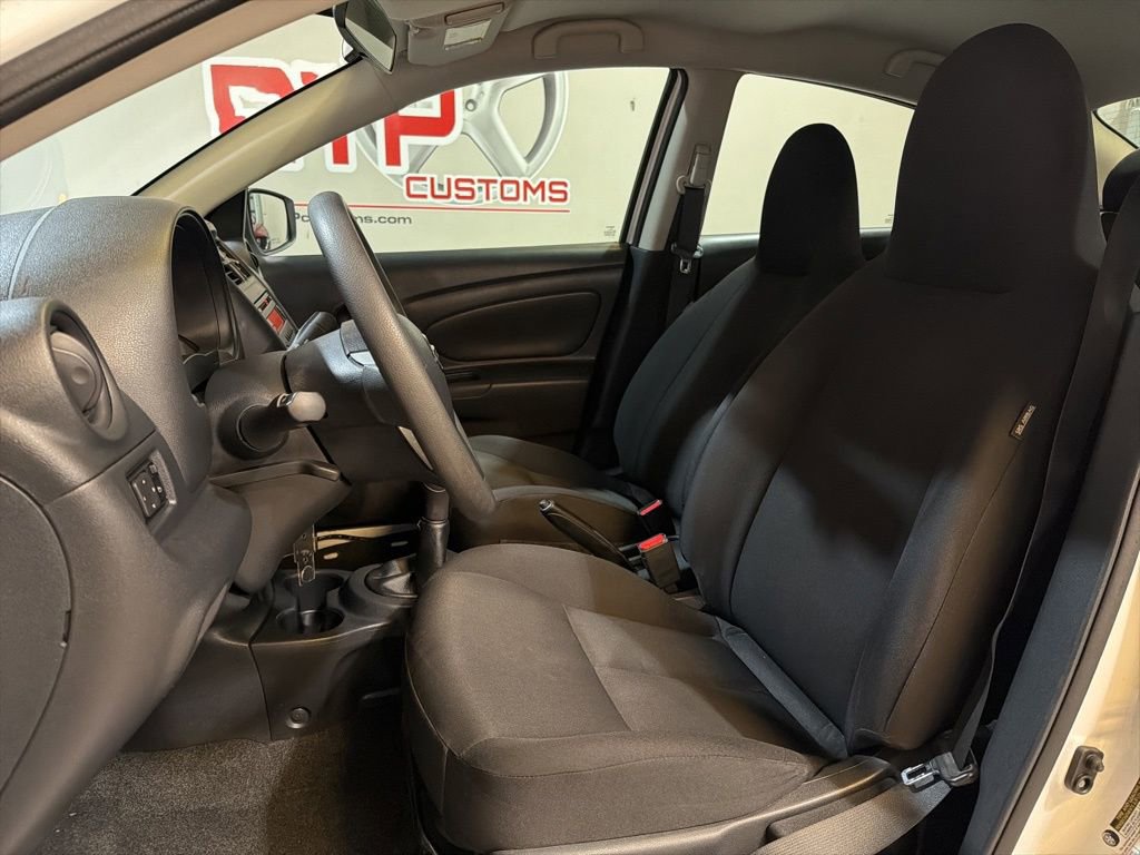 Used 2017 Nissan Versa S image 21