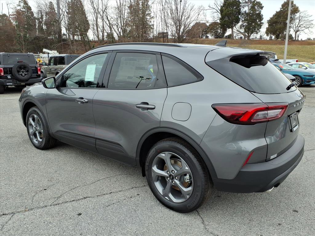 New 2026 Ford Escape ST-Line w/ Cold Weather Package image 6