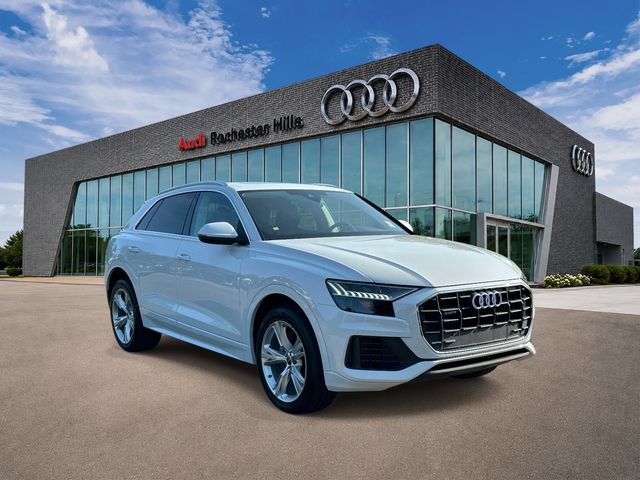 Used 2023 Audi Q8 Premium AWD/4WD image 7