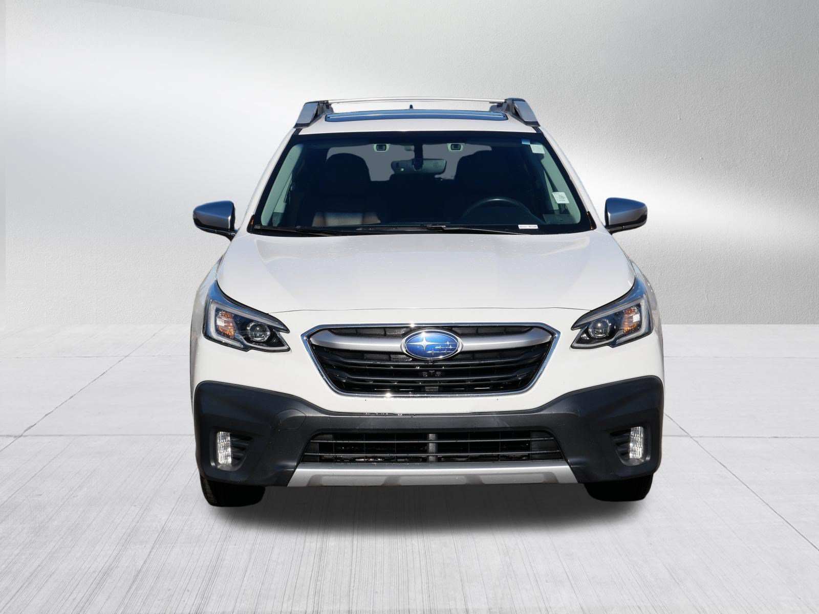 Used 2020 Subaru Outback Touring w/ Popular Package #2 AWD/4WD image 2