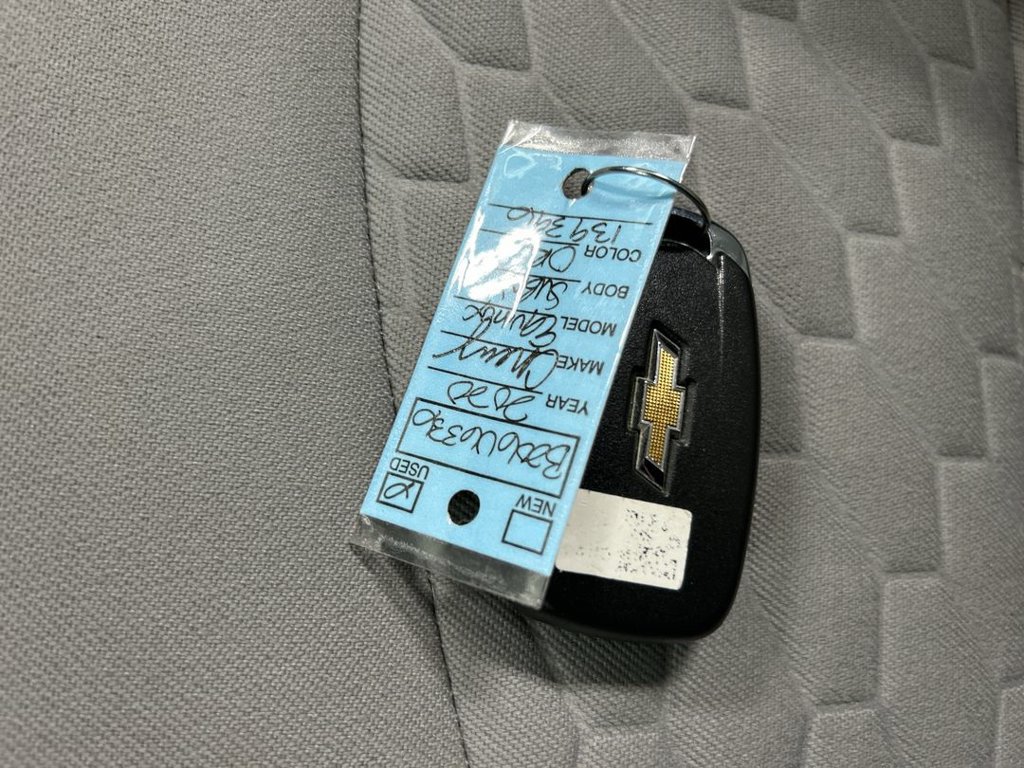 Certified 2020 Chevrolet Equinox LS w/ LPO, Floor Liner Package FWD image 12