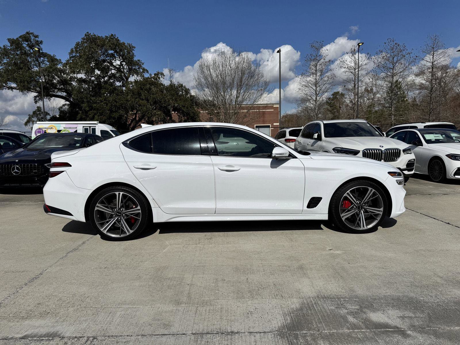 Used 2024 Genesis G70 3.3T Advanced w/ Sport Prestige Package image 26