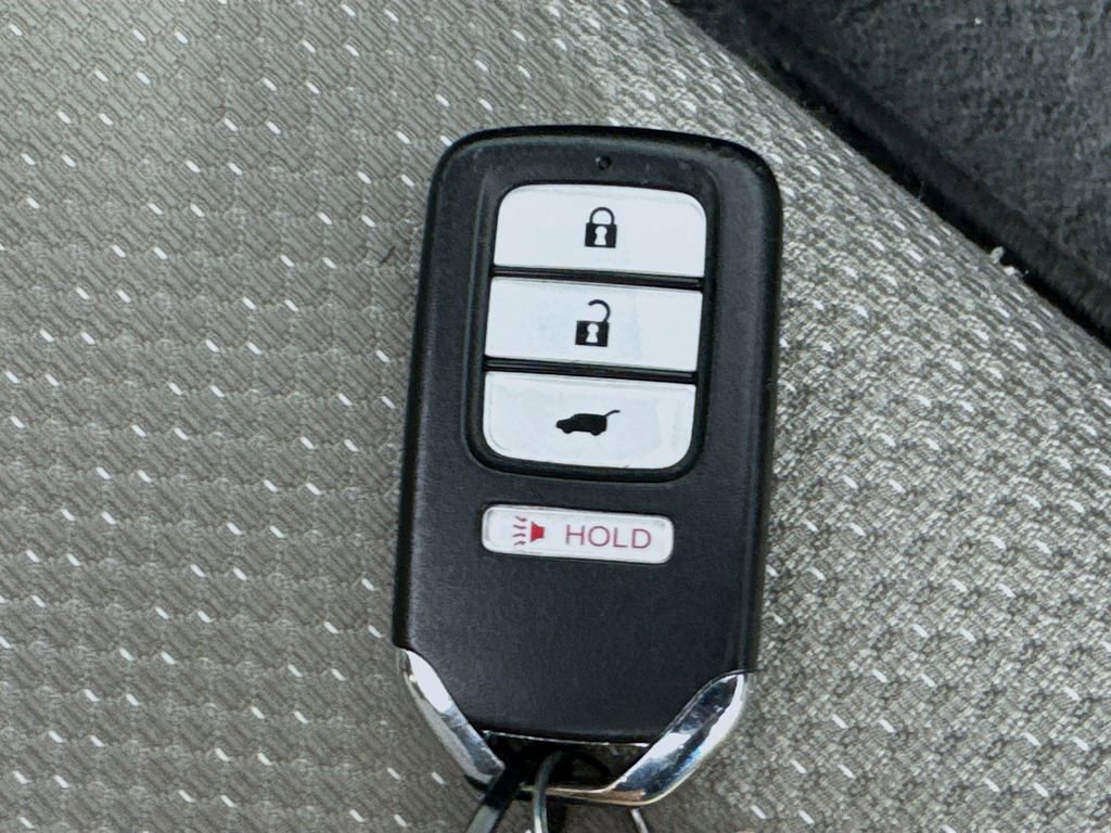 Used 2018 Honda HR-V EX image 38
