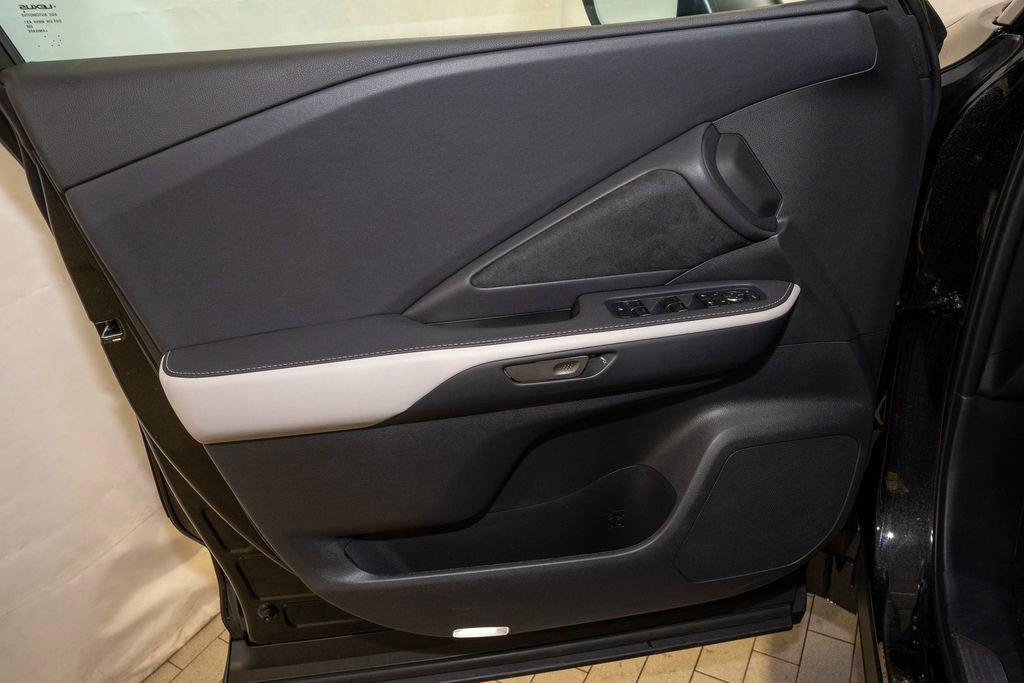 Used 2025 Lexus TX 500h AWD image 14