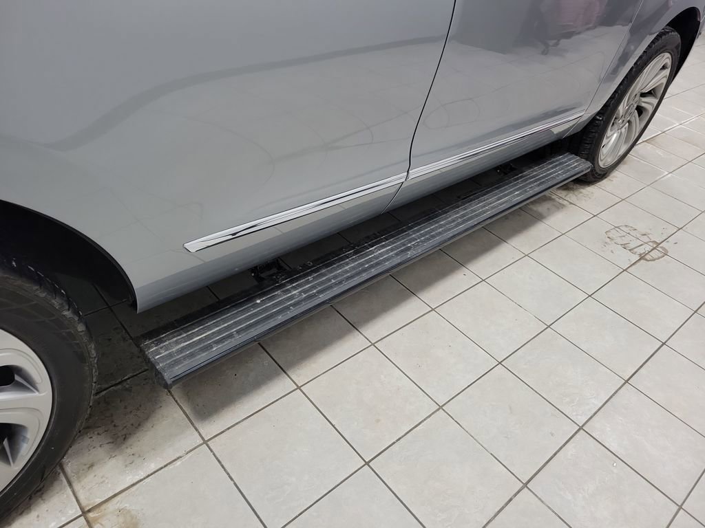 Used 2022 Lincoln Navigator Reserve image 14