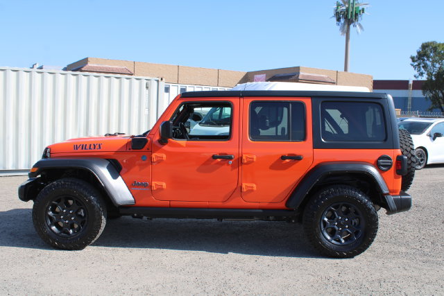Used 2023 Jeep Wrangler Unlimited w/ Convenience Group AWD/4WD image 7