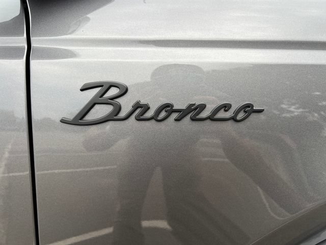 Used 2022 Ford Bronco Outer Banks AWD/4WD image 38
