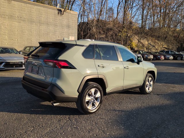 Certified 2022 Toyota RAV4 XLE image 3
