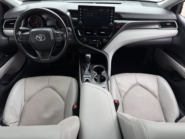 Used 2023 Toyota Camry XSE FWD image 10