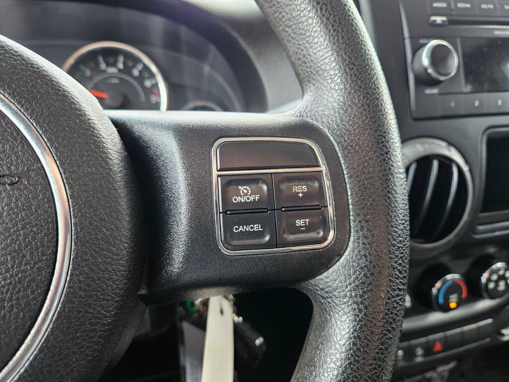Used 2016 Jeep Wrangler Unlimited Sport AWD/4WD image 21