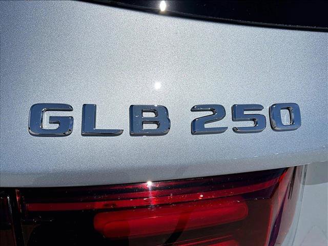 New 2026 Mercedes-Benz GLB 250 image 28