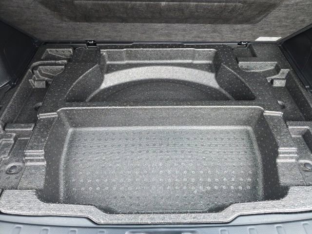Used 2023 Subaru Forester Premium AWD/4WD image 21