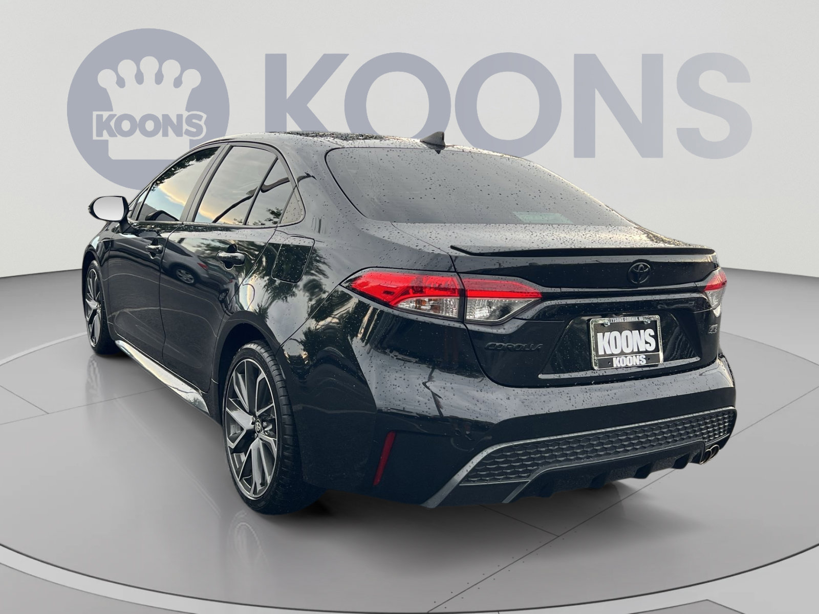 Used 2022 Toyota Corolla SE FWD image 4