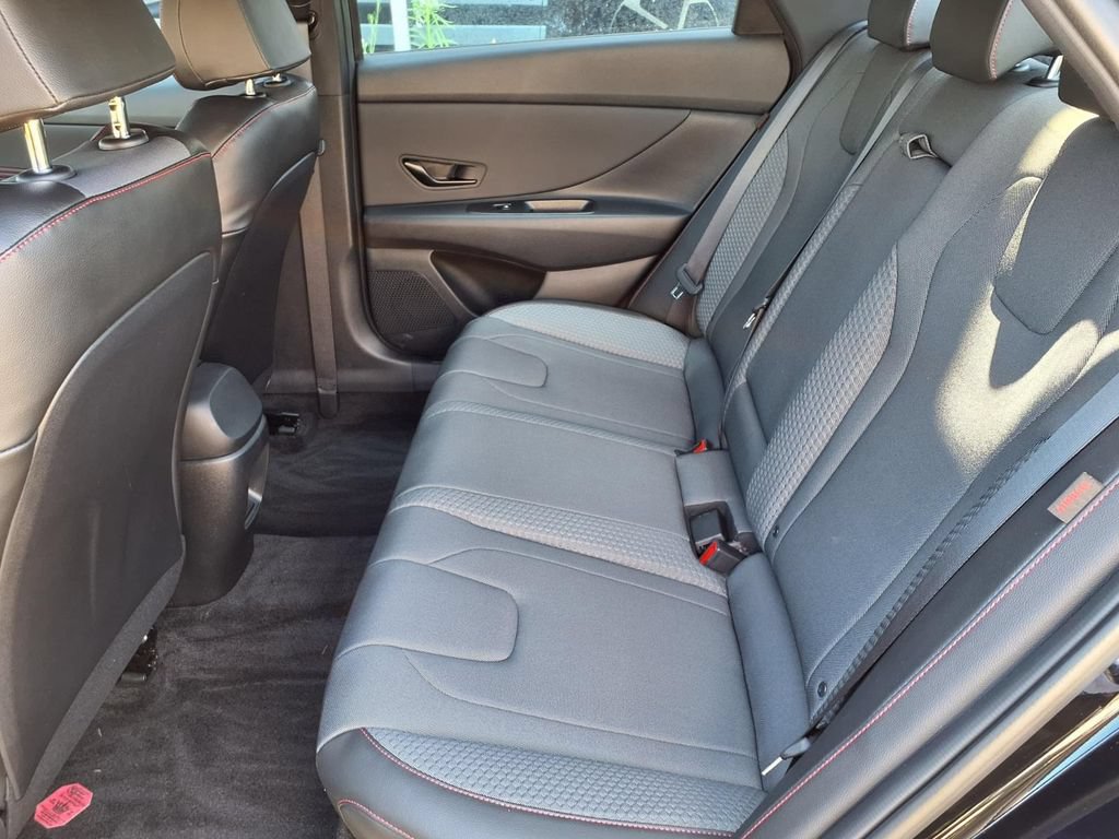 Certified 2025 Hyundai Elantra N Line FWD image 9
